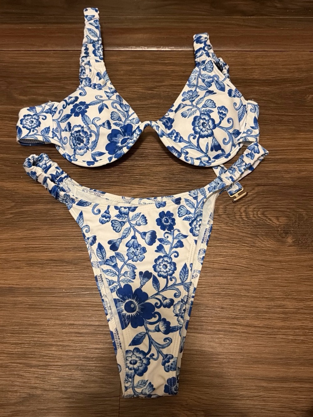 SHEIN White and Blue Floral Underwire Bikini Set